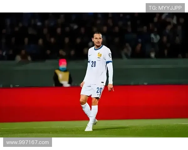 朗斯对梅斯首发阵容：托万爱德华领衔